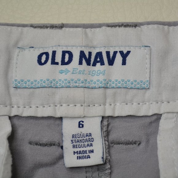 Old Navy Size 6 Regular Womens GRAY Chino Trouser STRETCH Casual Dress SHORTS - Picture 2 of 4